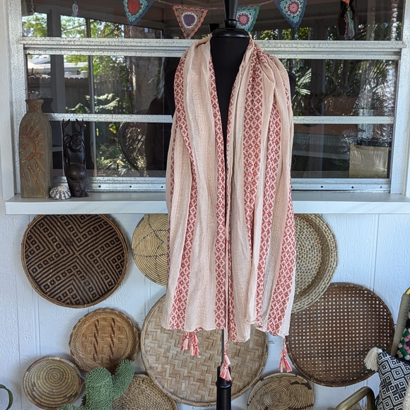 Bohemian Woven Blanket Scarf Cream & Red Hippie Wrap Resortwear Coastal Vacation - Picture 1 of 16